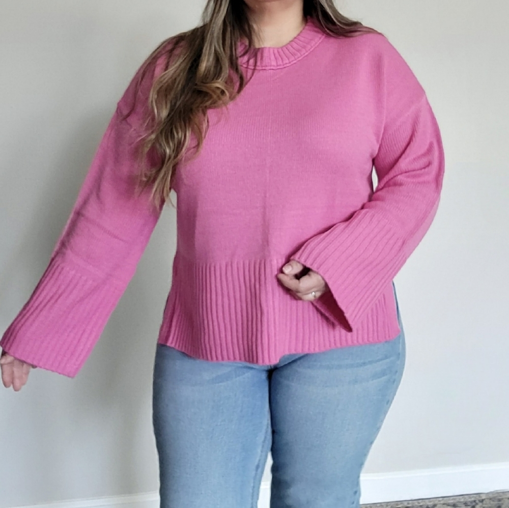 WIDE SLEEVES SLIT SWEATERS